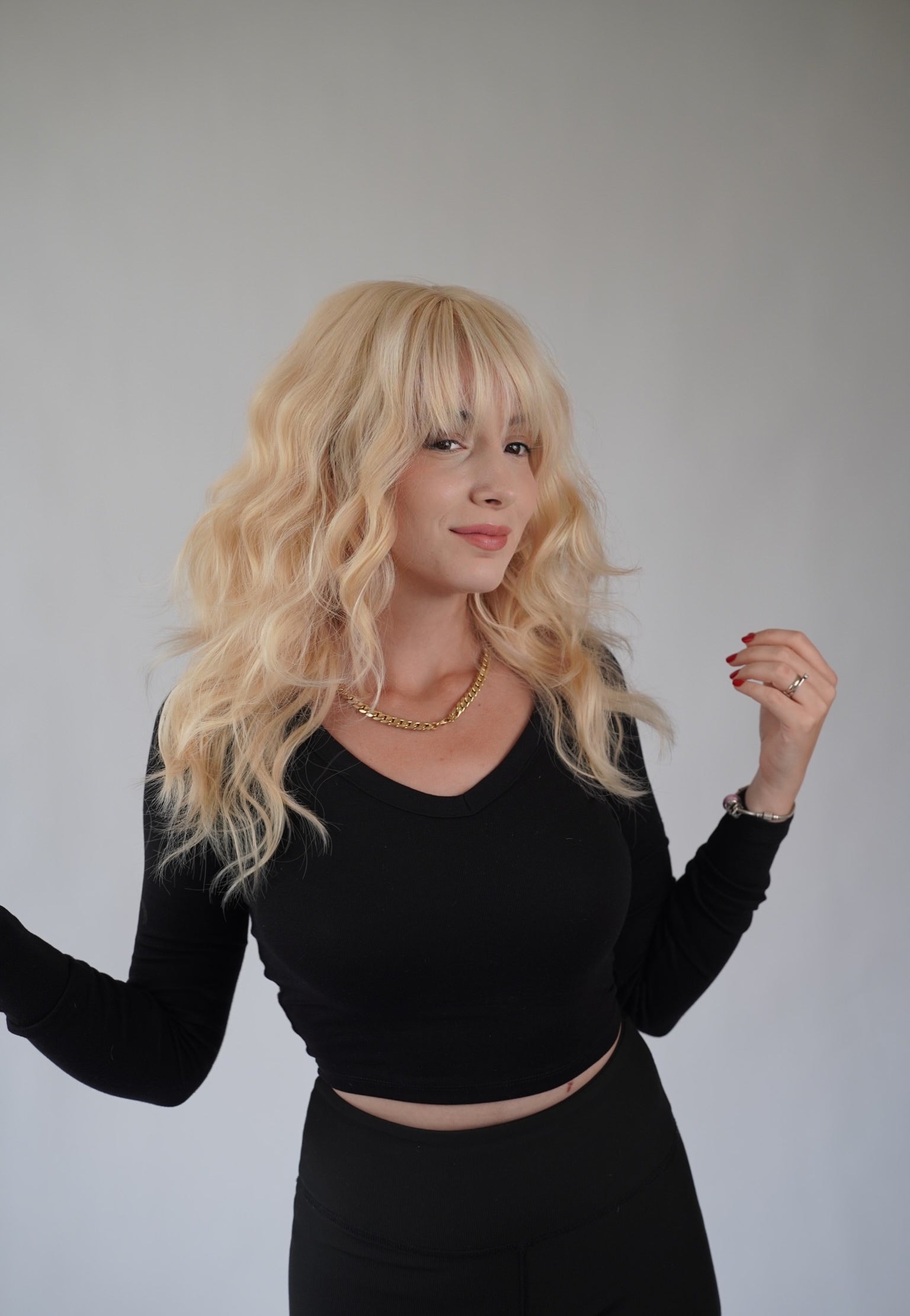 Golden Blonde Wavy Wig with Bangs, Ash Blonde Wig