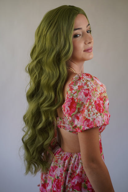 Long Green Wavy Wig Cosplay Halloween Party Wigs 28 inc